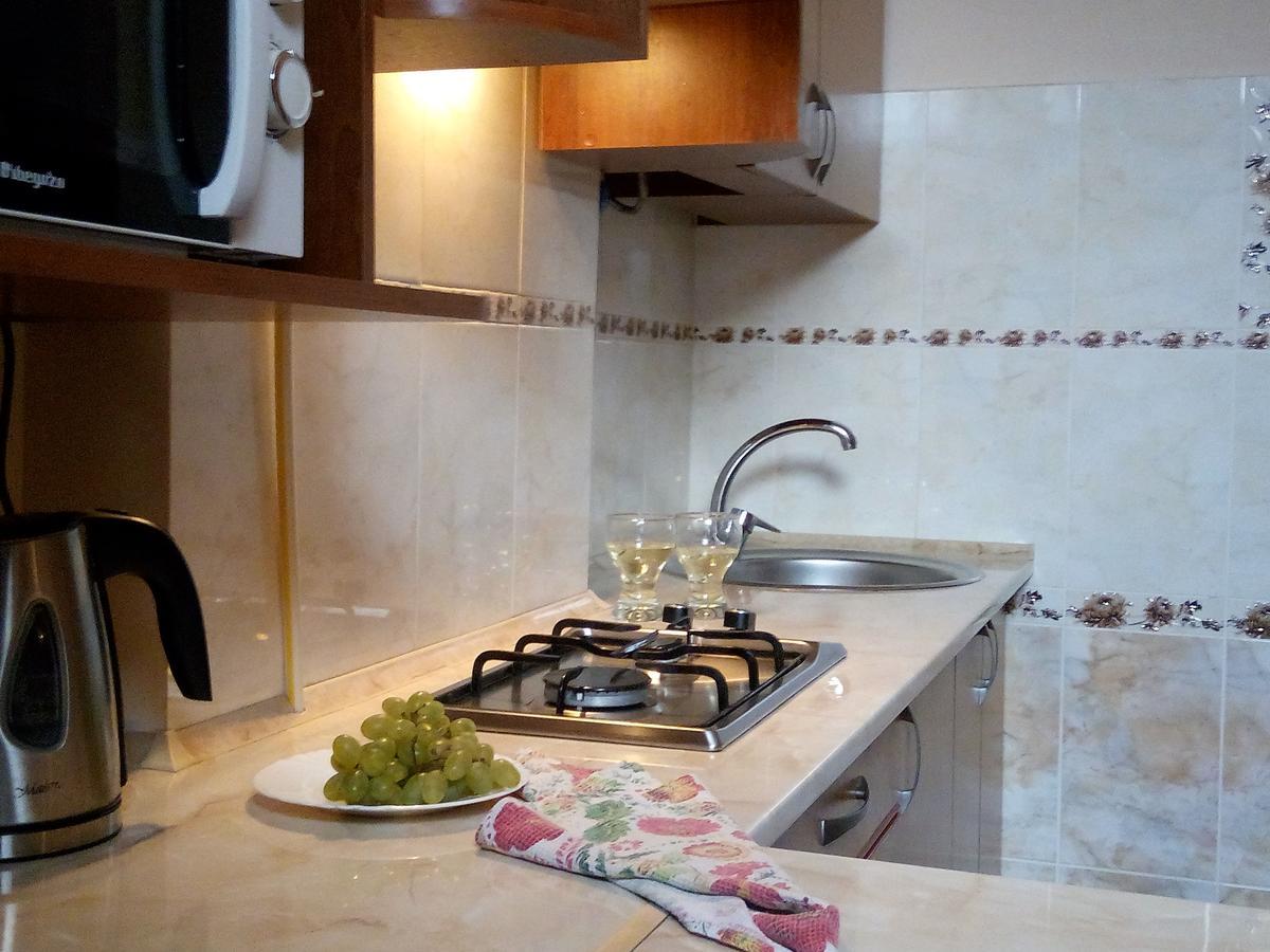 דירות לבוב Flat On Sheptytskykh מראה חיצוני תמונה