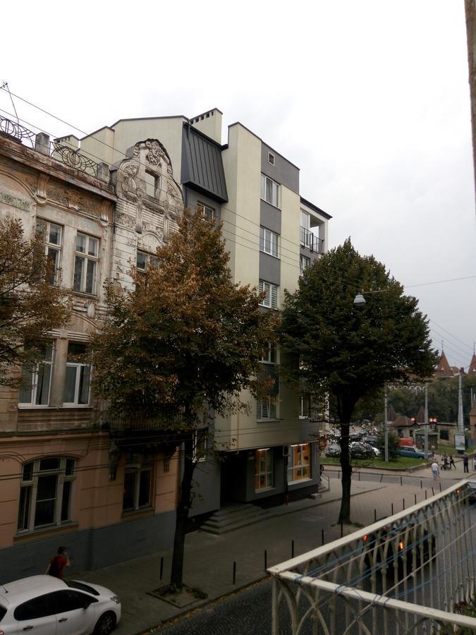 דירות לבוב Flat On Sheptytskykh מראה חיצוני תמונה