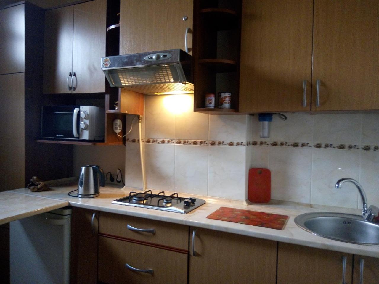 דירות לבוב Flat On Sheptytskykh מראה חיצוני תמונה
